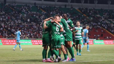 "Ахмат" под руководством Черчесова обыграл "Зенит" в РПЛ