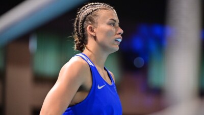 Богданова разгромила соперницу и вышла в четвертьфинал ЧМ-2025