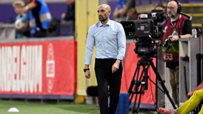 Главный тренер сборной Казахстана заявил об уходе после поражения от Бельгии