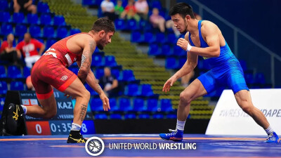 Есенгелды поборется за бронзу, Куруглиев прошёл дальше, Сакаев и Альмухамедов выбыли