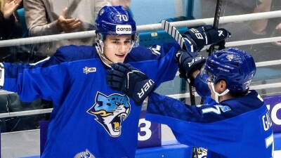 "Барыс" одержал волевую победу над "Сибирью" в КХЛ