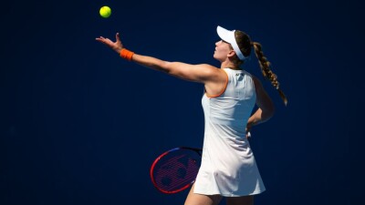 Рыбакина сенсационно вылетела с турнира в Пекине