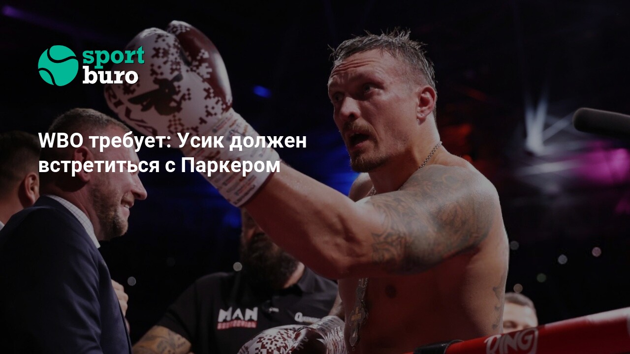 Жалаңаш Элеонора Бледанс Үстел астына қарап тұрған эротикалық фото